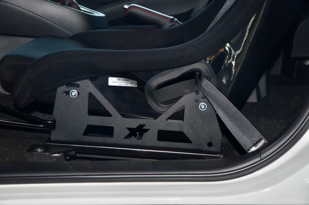 ATOMIC AT-002YL Seat Mount Kit left for Pole Position/SPG TOYOTA GR Yaris 2019+